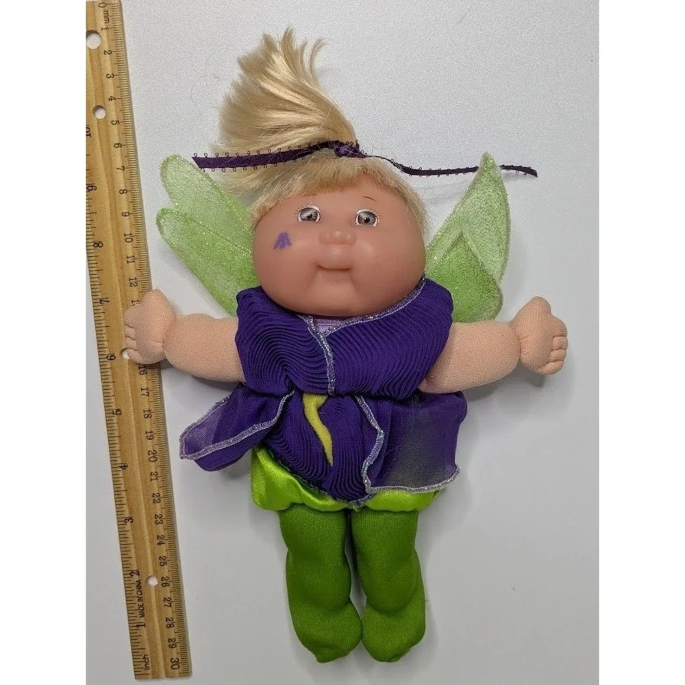 The Mattel 1995 Cabbage Patch Kids 8